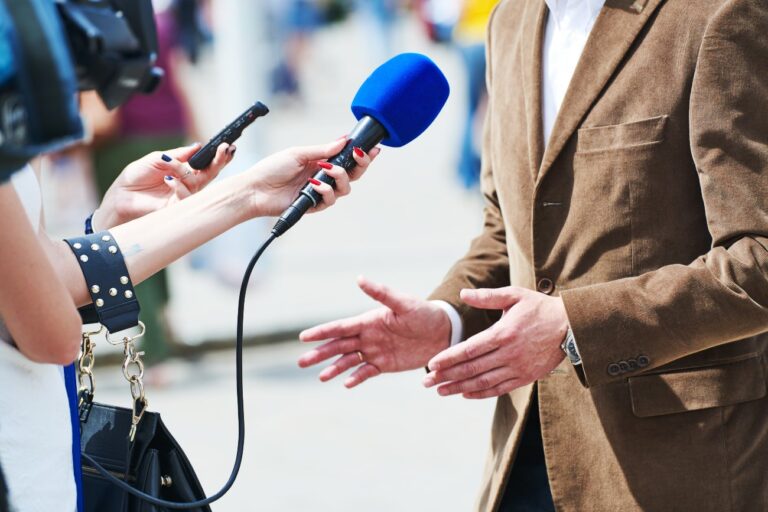 How to create a PR kit to promote your small business