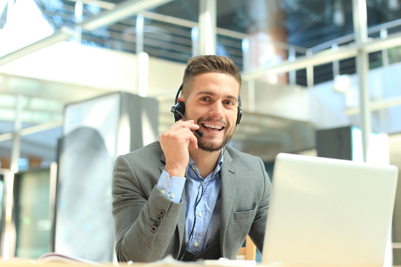 4 sales commission structure options for small businesses | Yelp for  Business