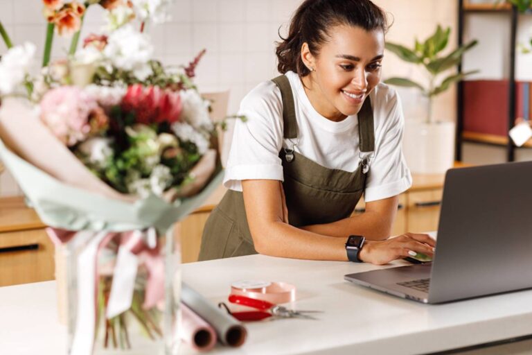 Self-service advertising for small businesses