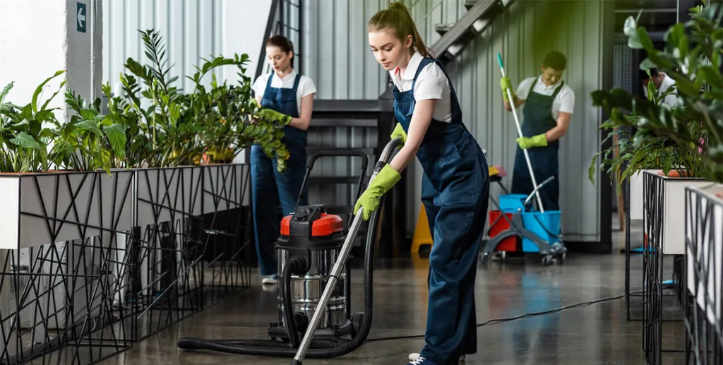 Free cleaning leads: professional cleaner cleaning a hallway