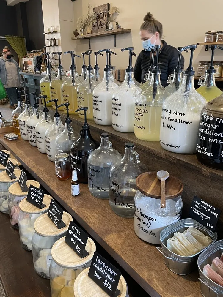 Earth & Me refill station